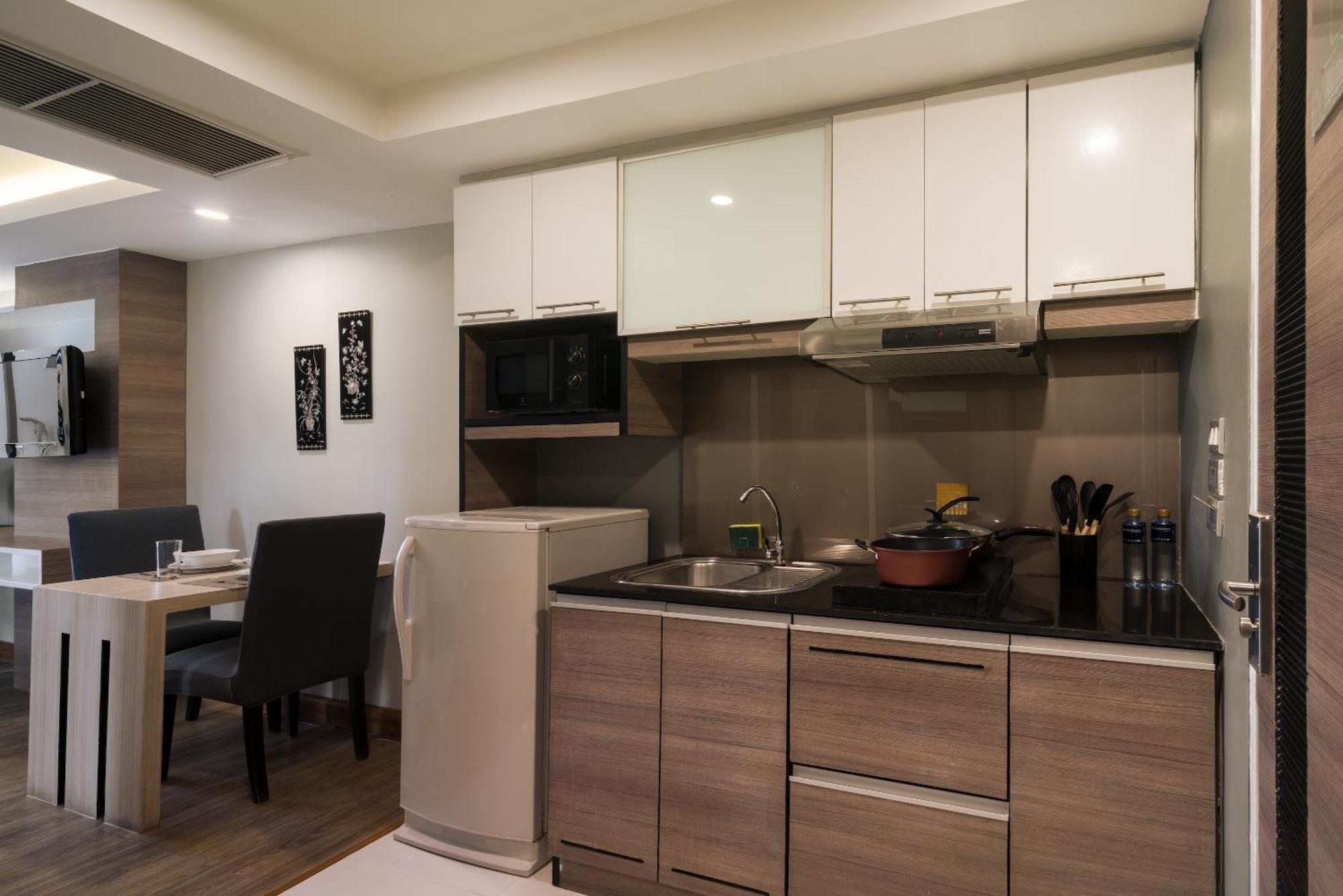 Aspira Suites Sukhumvit 20 Bangkok Esterno foto