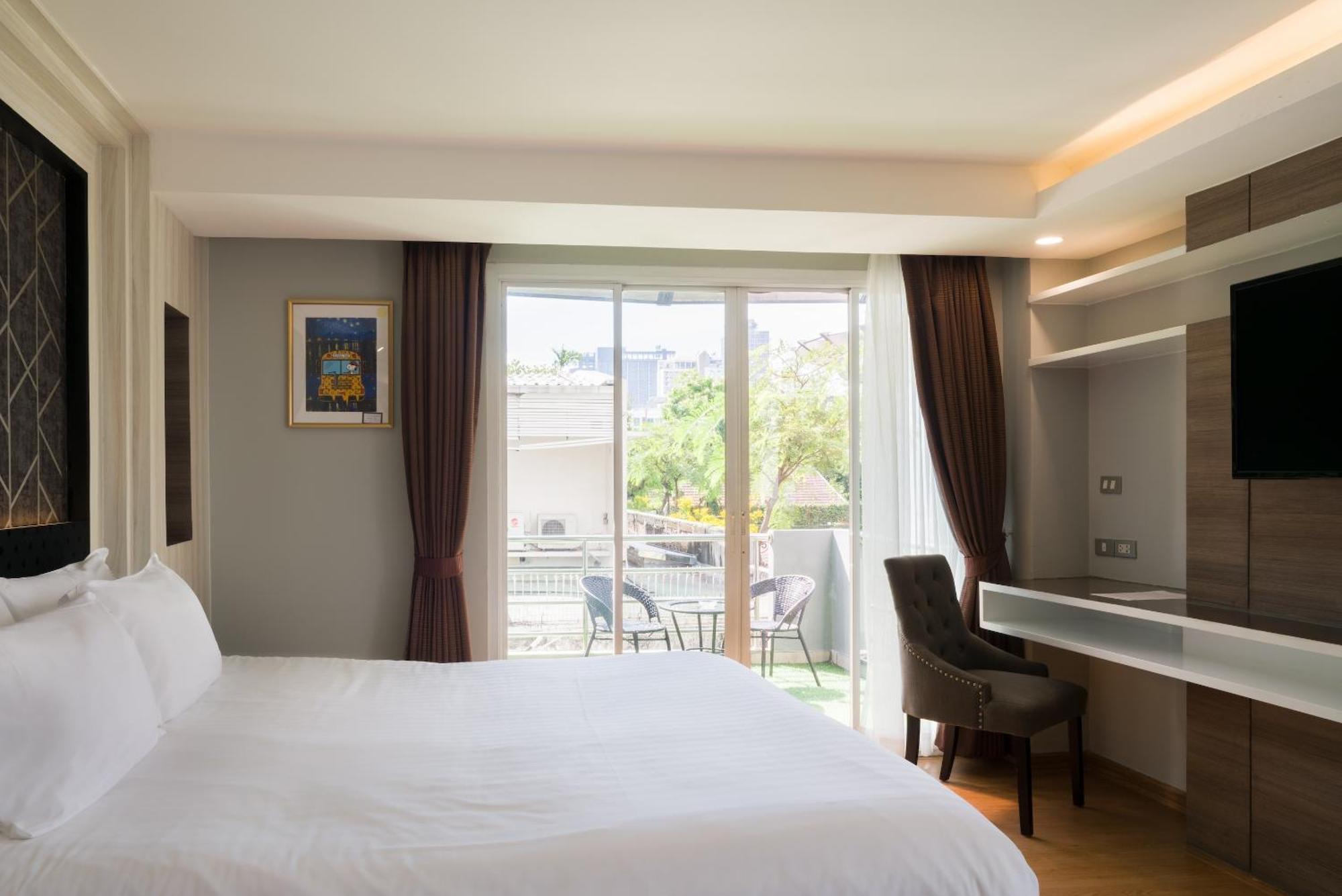 Aspira Suites Sukhumvit 20 Bangkok Esterno foto