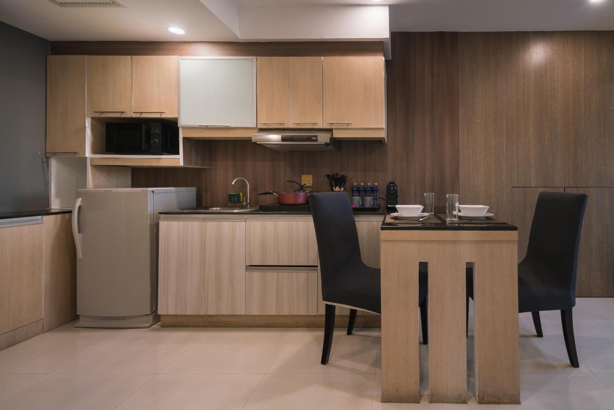 Aspira Suites Sukhumvit 20 Bangkok Esterno foto