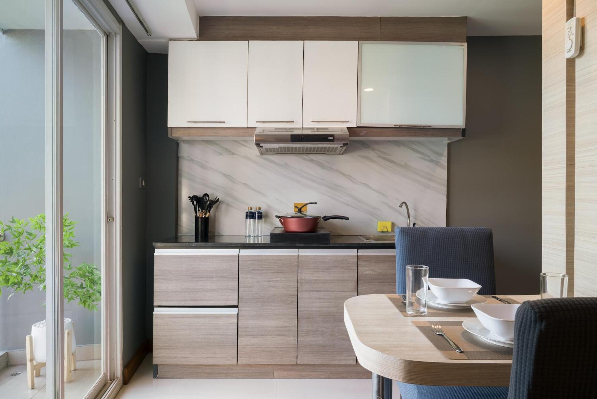 Aspira Suites Sukhumvit 20 Bangkok Esterno foto